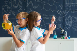 Read more about the article How to Encourage Curiosity Thanks to Science for kids?