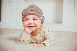 Read more about the article Tummy time for newborn: Must-do and Advice!